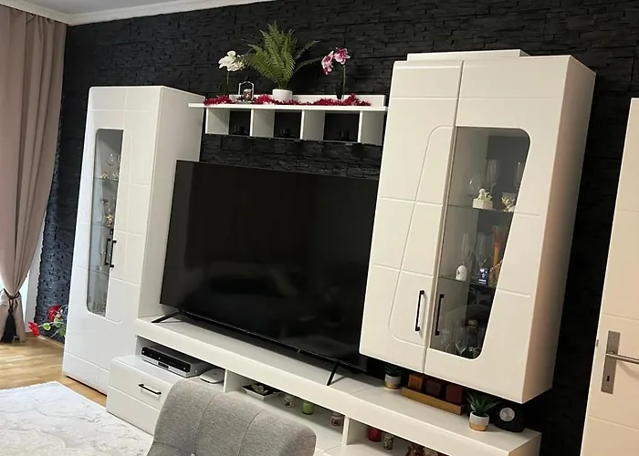 Moderne In Bei Wien *