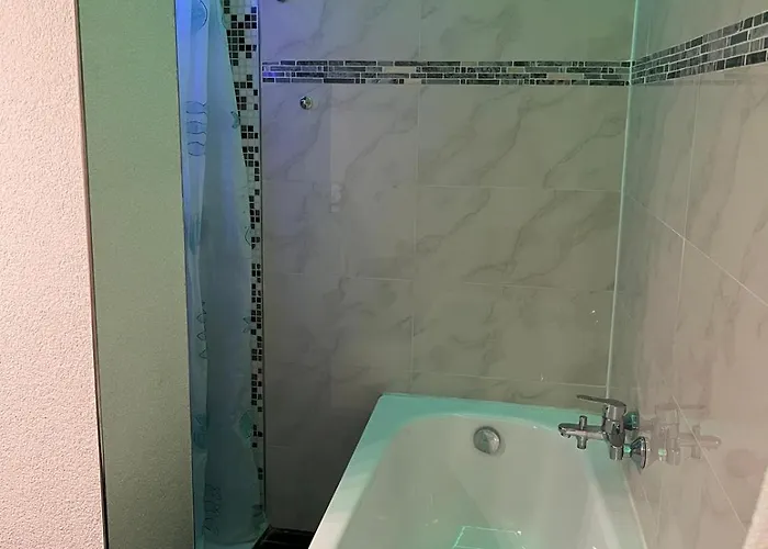 Apartament Moderne In Bei Wien