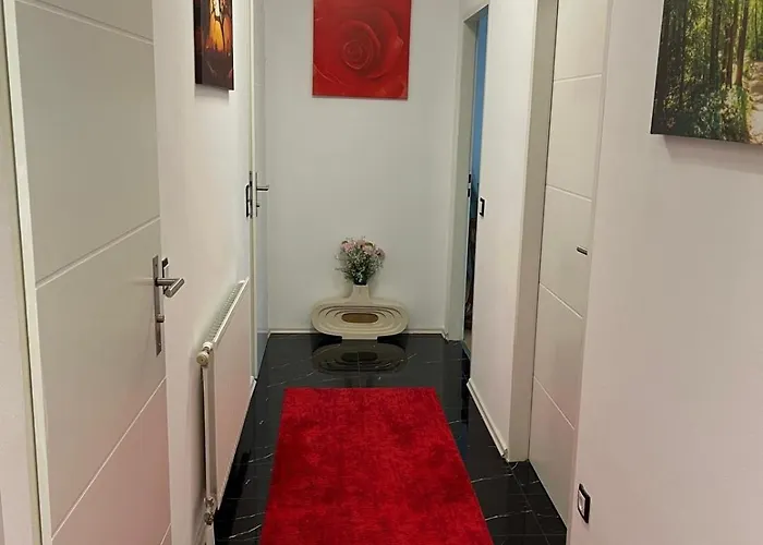 Moderne In Bei Wien *